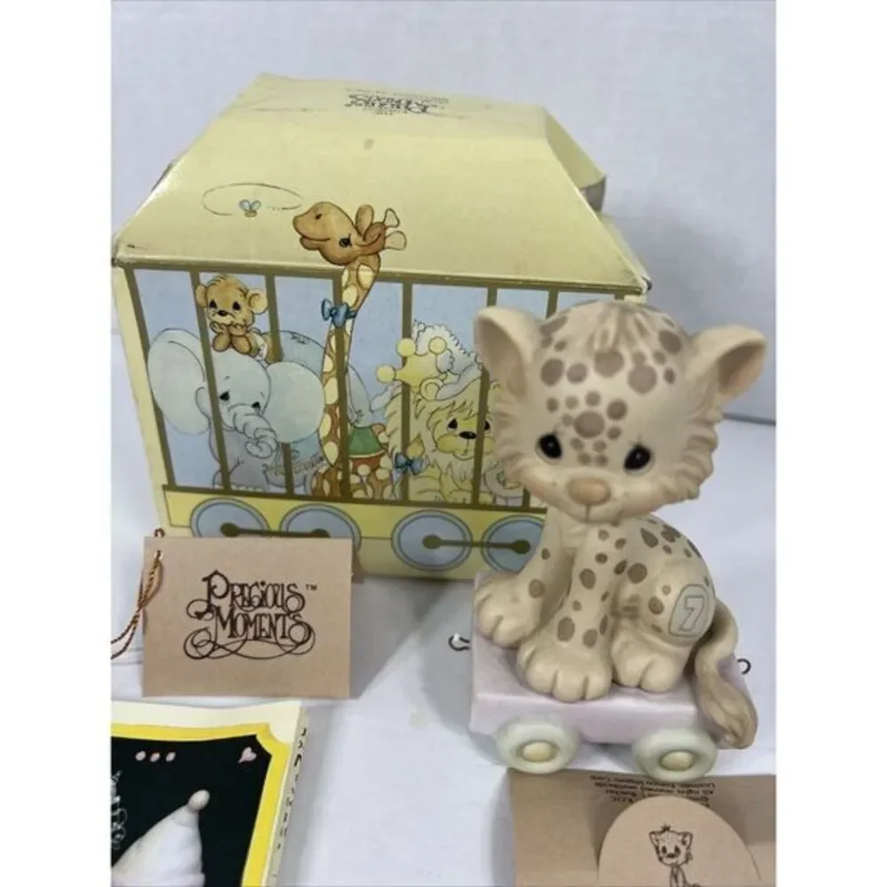 Vintage 1987 PRECIOUS MOMENTS‎ Birthday Train Series - #7 Leopard- 109479 - MIB
